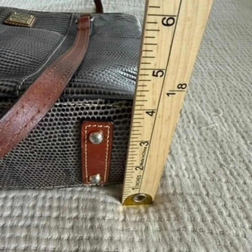 Dooney & Bourke Gray Lizard Embossed Tote Shoulder Bag Matching Wallet Set - Picture 13 of 16